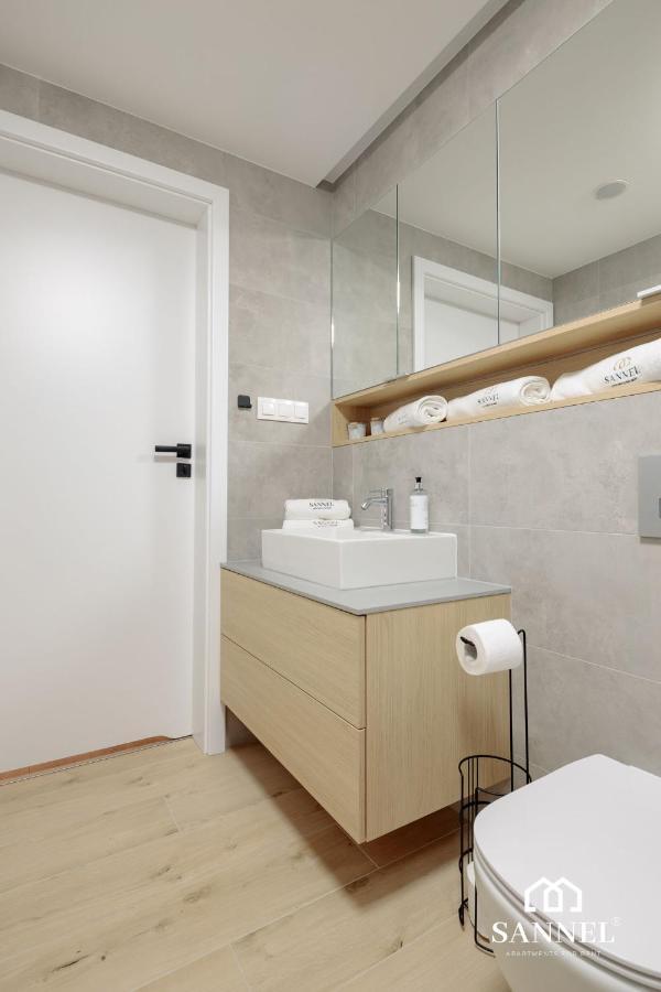 Apartament Baltic Blues Z Dostepem Do Basenow,Strefy Saun,Jacuzzi - Pinea Apartments Pobierowo - Sannel Apartments For Rent 외부 사진